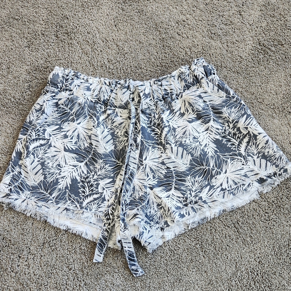 Rewash Frayed Shorts